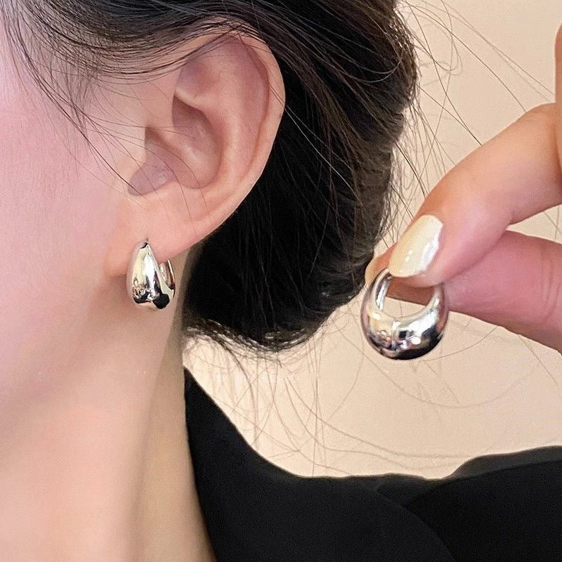Golden Water Drop Ear Light Luxury Sense Rings