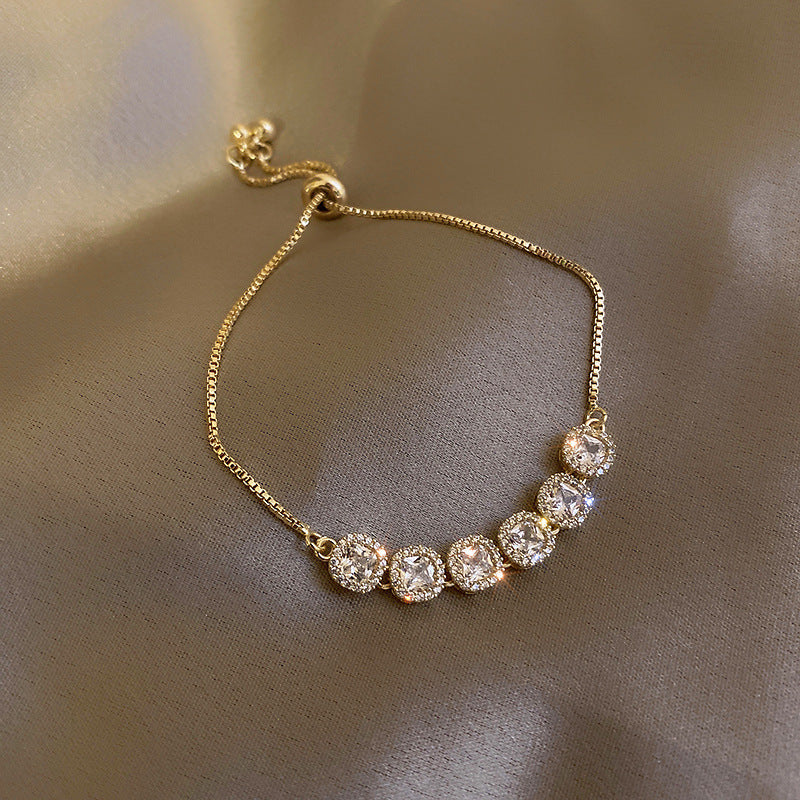 Vintage Pearl Female Style Design Simple Cold Bracelet