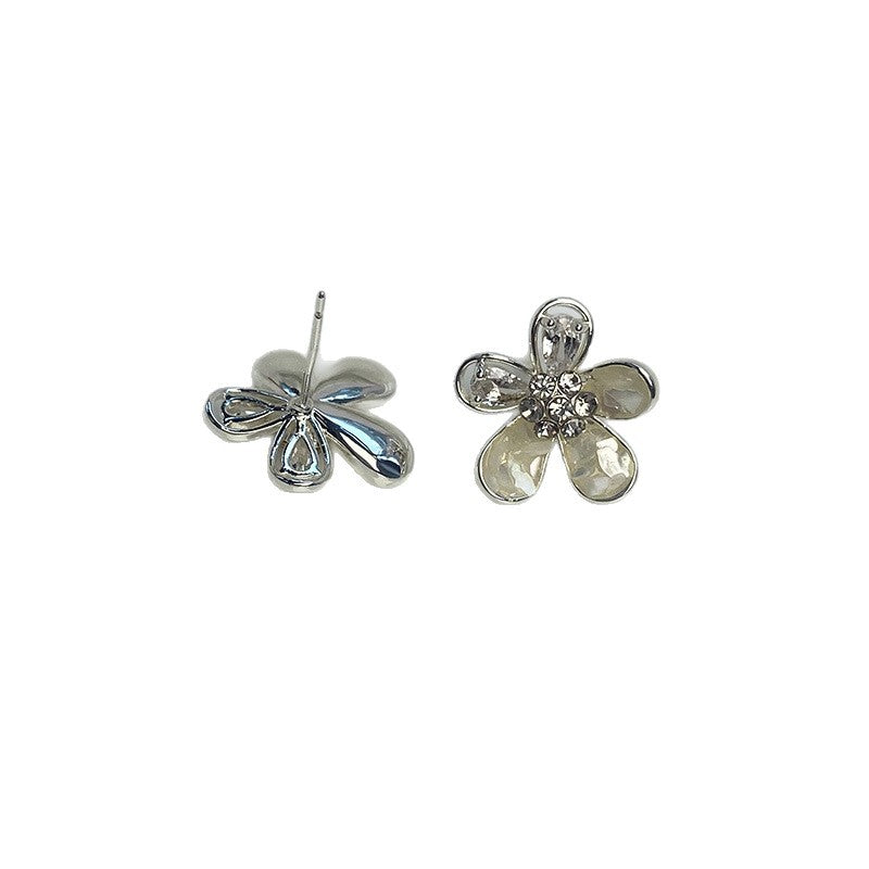 High-grade Elegant French Retro Flower Special Interest Light Luxury Gentle Rings