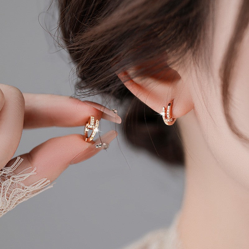 Women's Full Diamond Nail Ear Clip Light Luxury Minority High-grade Commuting Rings