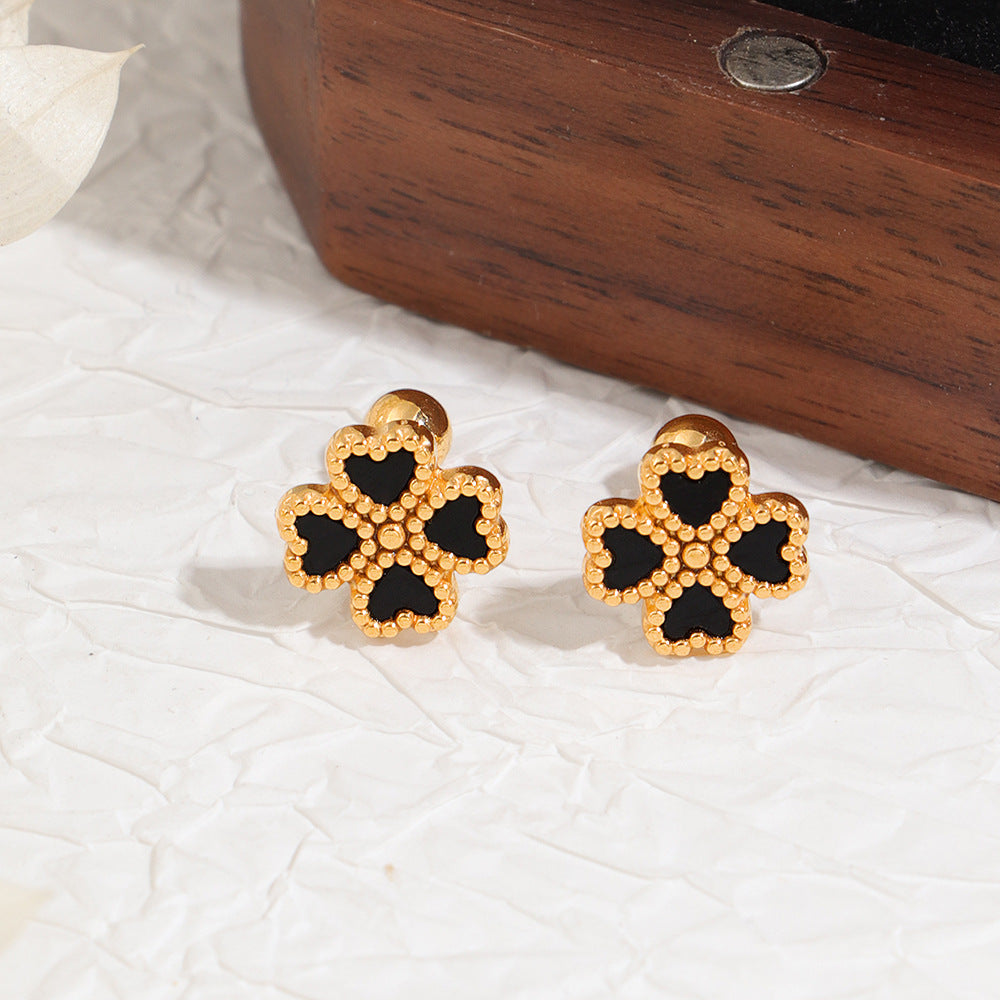 Women's Steel Clover Fritillary Ear Twist Screw Fashion Classic Stud Earrings