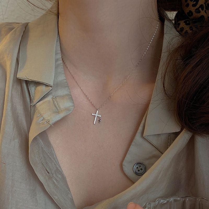 Women's Zircon Cross For High-grade Niche Design Necklaces