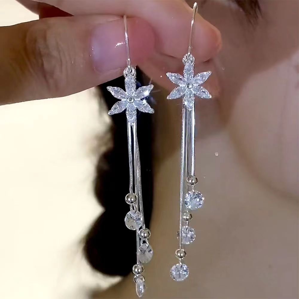 Flower Long Fringe Female Temperament Light Ear Line