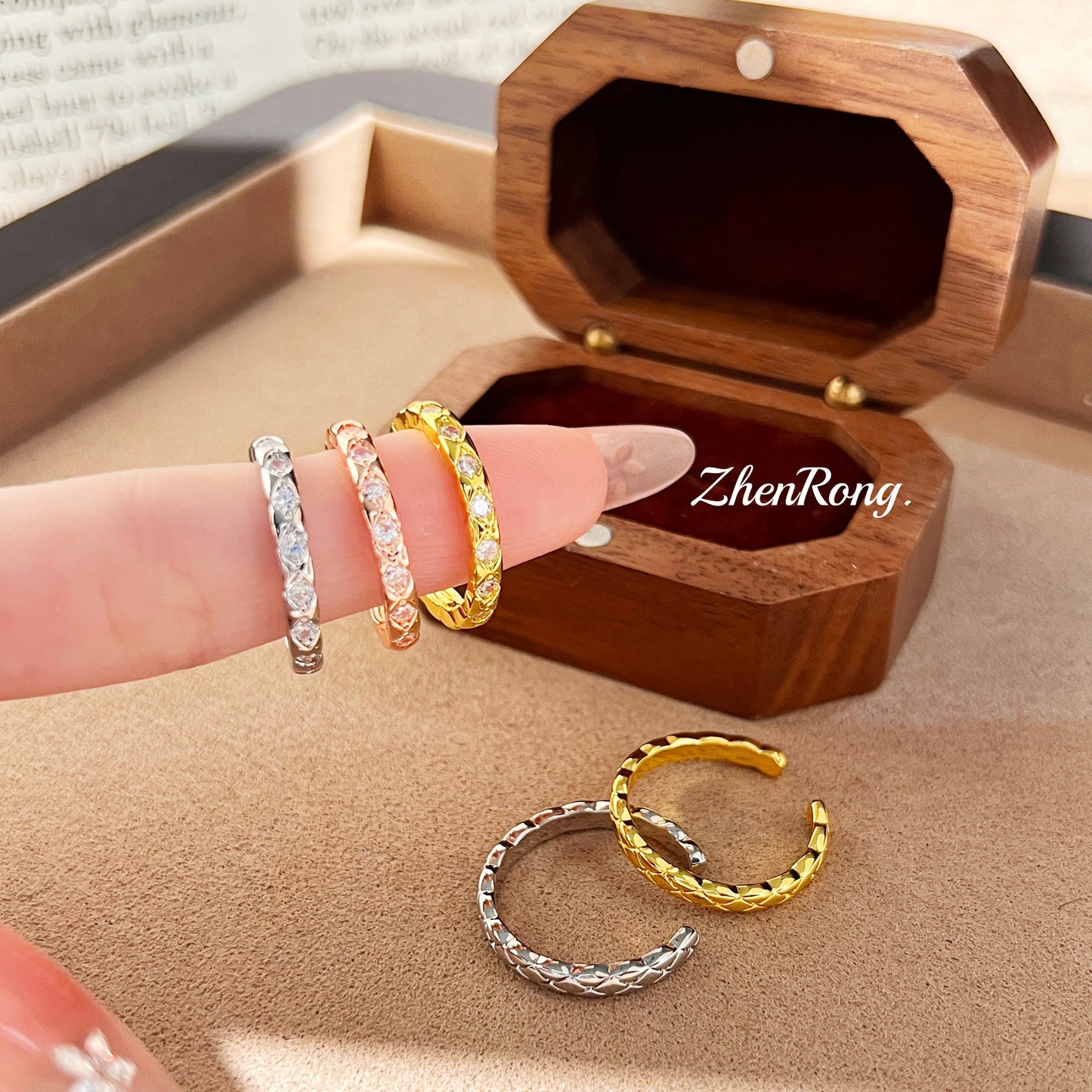 Classic Style Diamond Plaid Stacked Light Luxury Simplicity Wide Ring