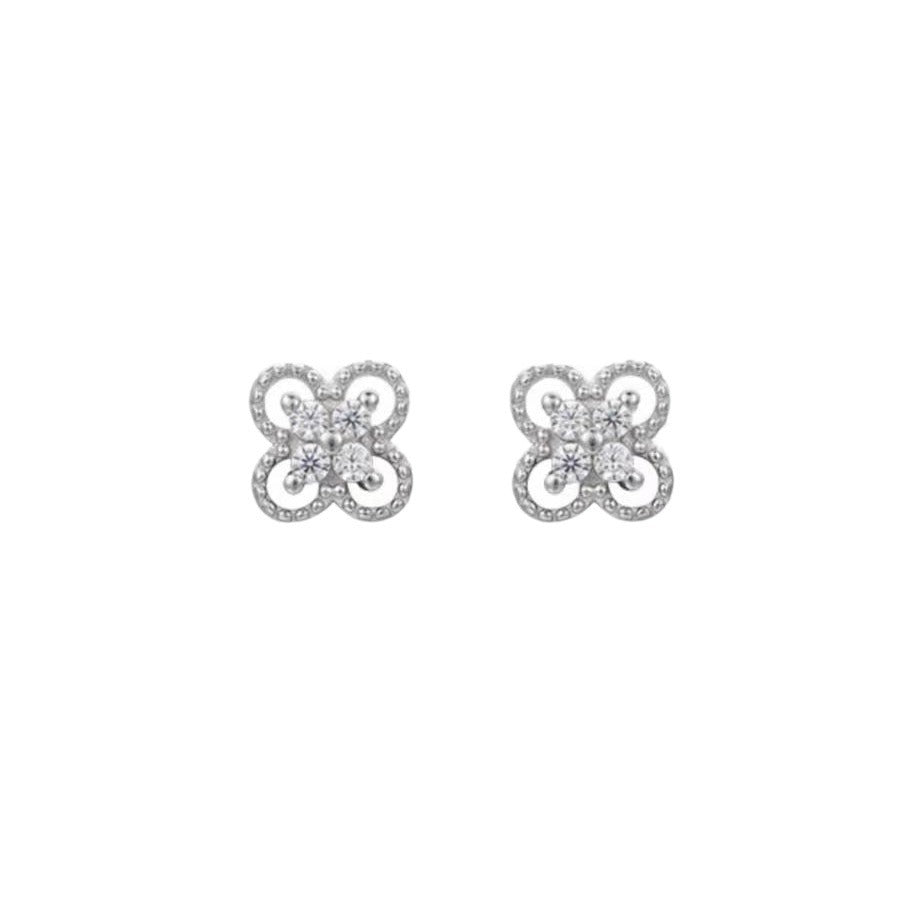 Sier Elegant High Sense Clover Heart Earrings