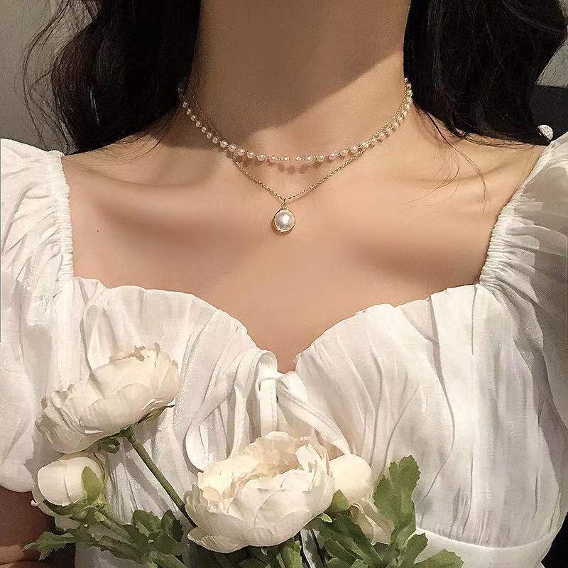 Clavicle Chain Creative Retro Simple Pearl Necklaces