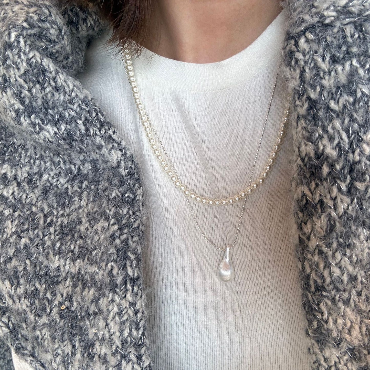 Women's Water Drop Beanie Bow For Sweet Twin Necklace