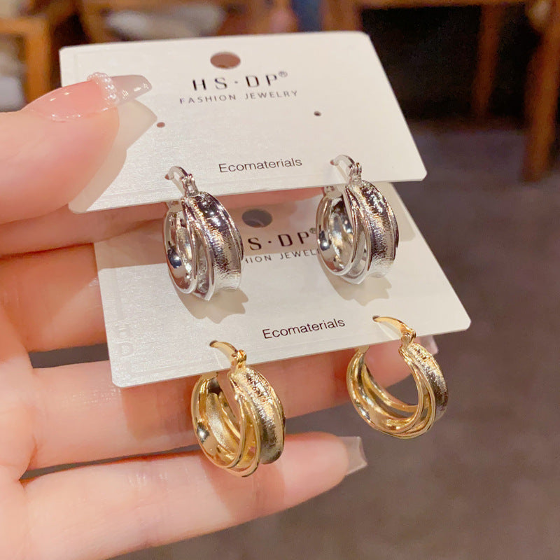 Stylish Simple Metal Geometry Clip Female Temperament Light Luxury Unique Rings