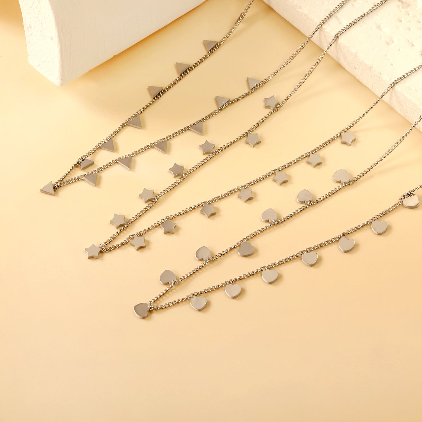 Niche High-grade Simple Temperamental Geometric Electroplated Stainless Necklaces