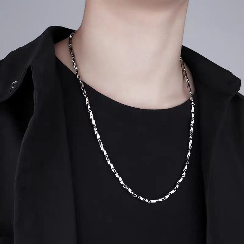 Men's Personalized Simple Titanium Steel Handmade Mobius Necklace