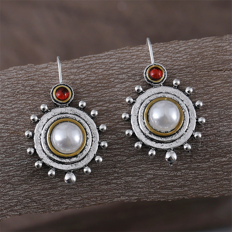 Style Retro Minority Round Pearl Flower Disk High Sense Affordable Earrings