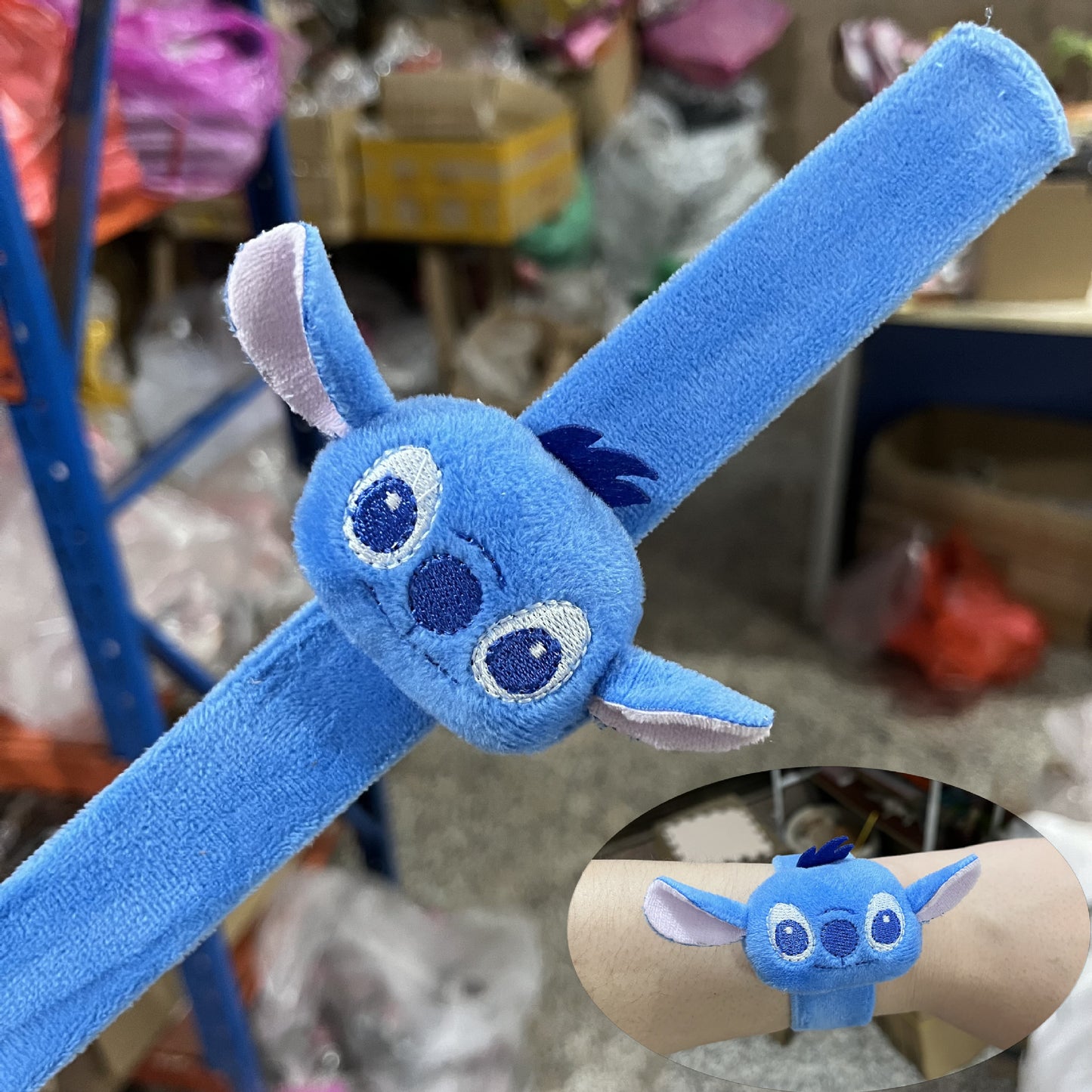 Children's Plush Cartoon Pop Cute Couple Female Slap Bracelet