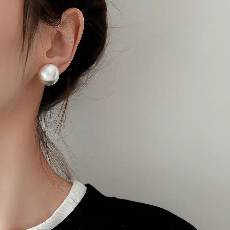 Charming Women's Bow Pearl Light Luxury Earrings