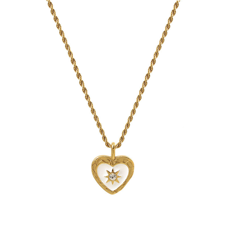 Women's Vintage Fritillary Titanium Light Luxury Minority High-grade Necklaces