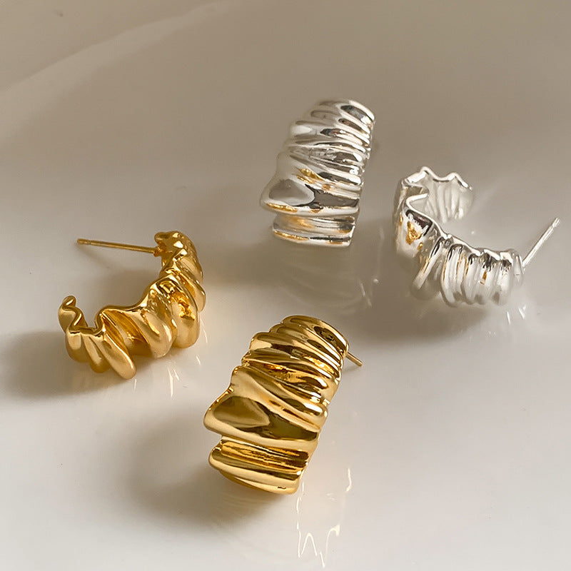 Design Twisted Pleated High-grade Irregular Geometric Stud Earrings
