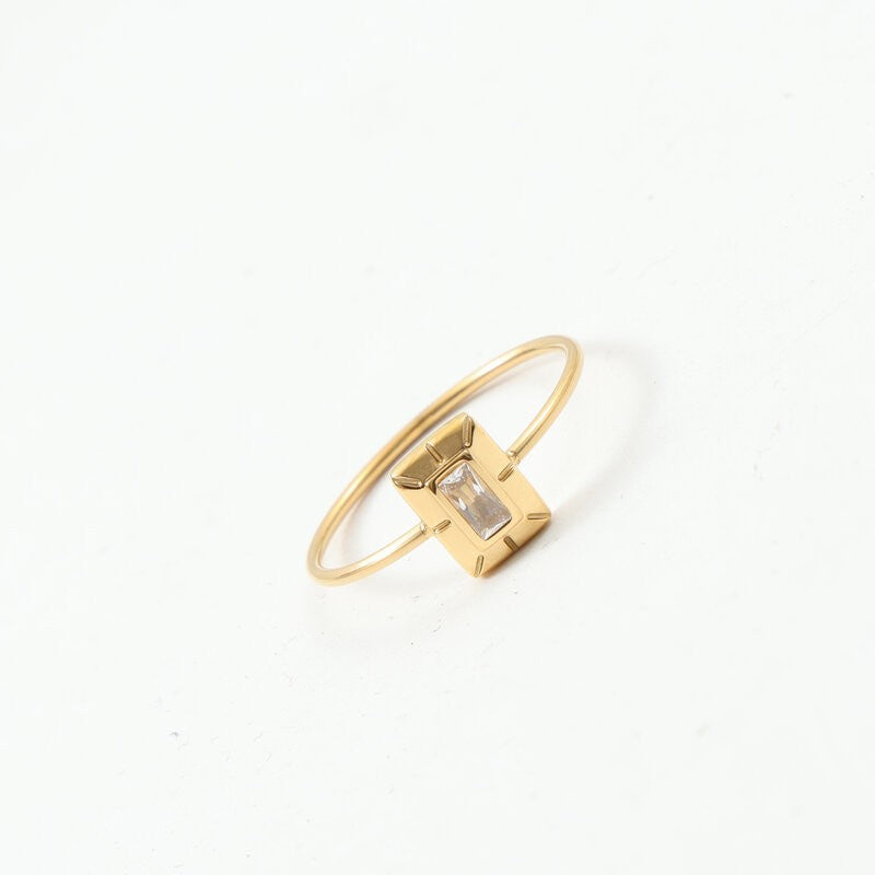 Thin Small Square Inlaid Zircon Titanium Steel Ring
