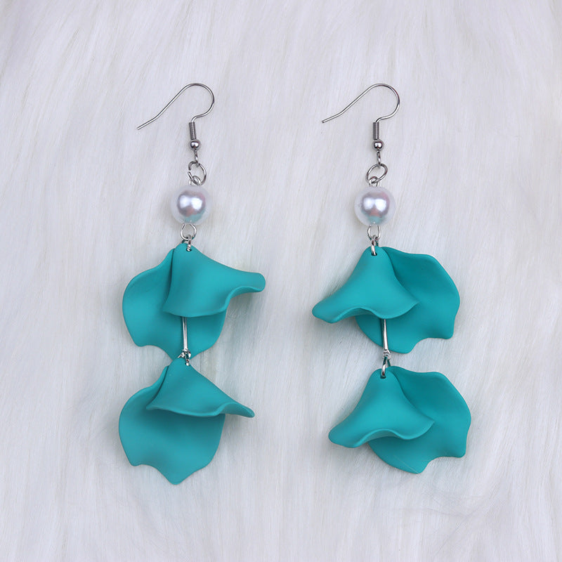 Women's Bohemian Style Pearl Petal Long Acrylic Earrings