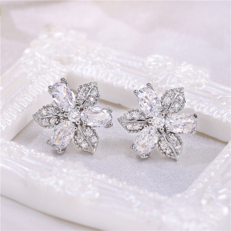 Women's Plaid Copper Inlaid Zircon Electroplated Creative Style Earrings