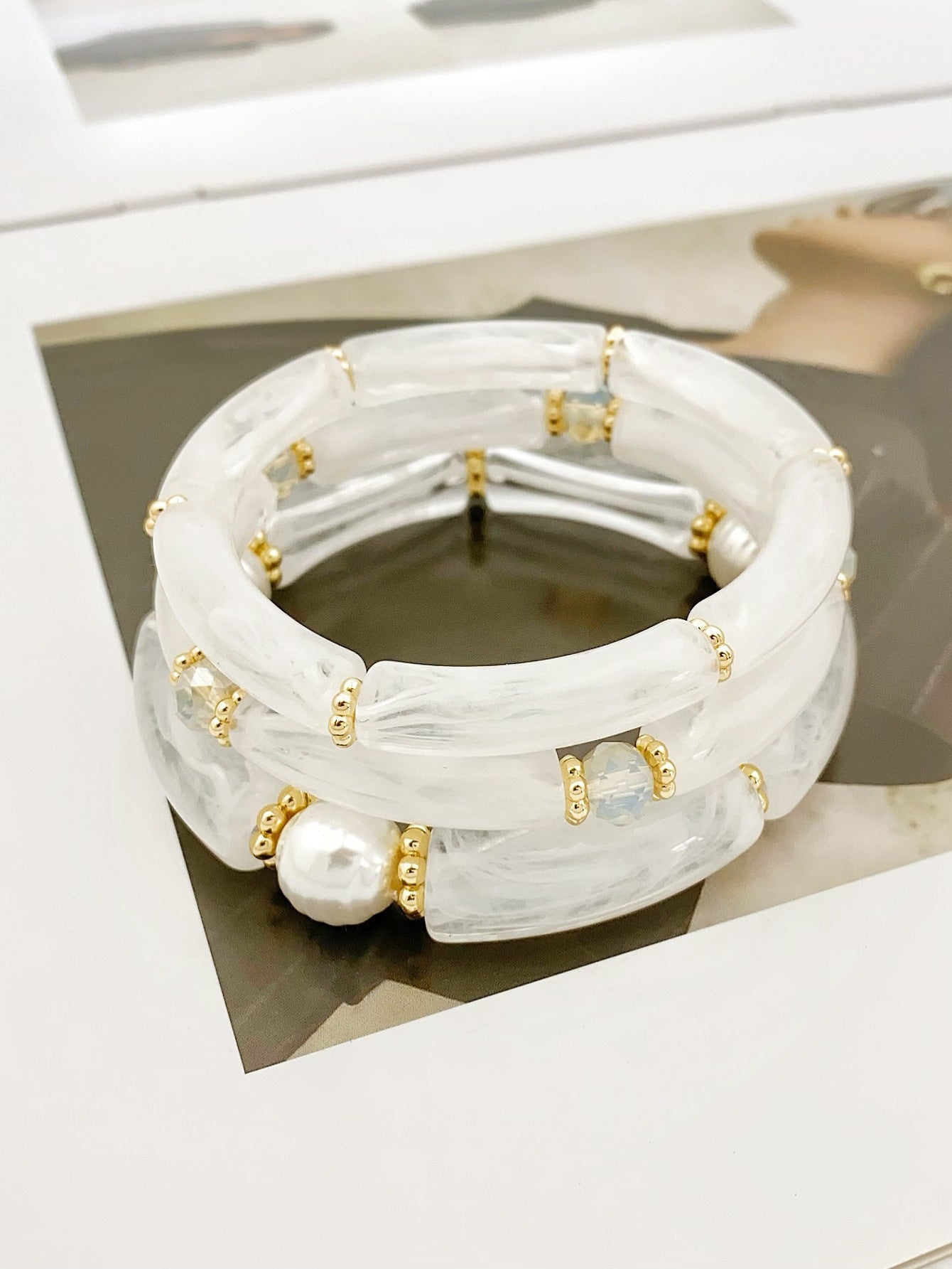 Fashion Simple Acrylic Beaded Ladies Elbow Bracelets