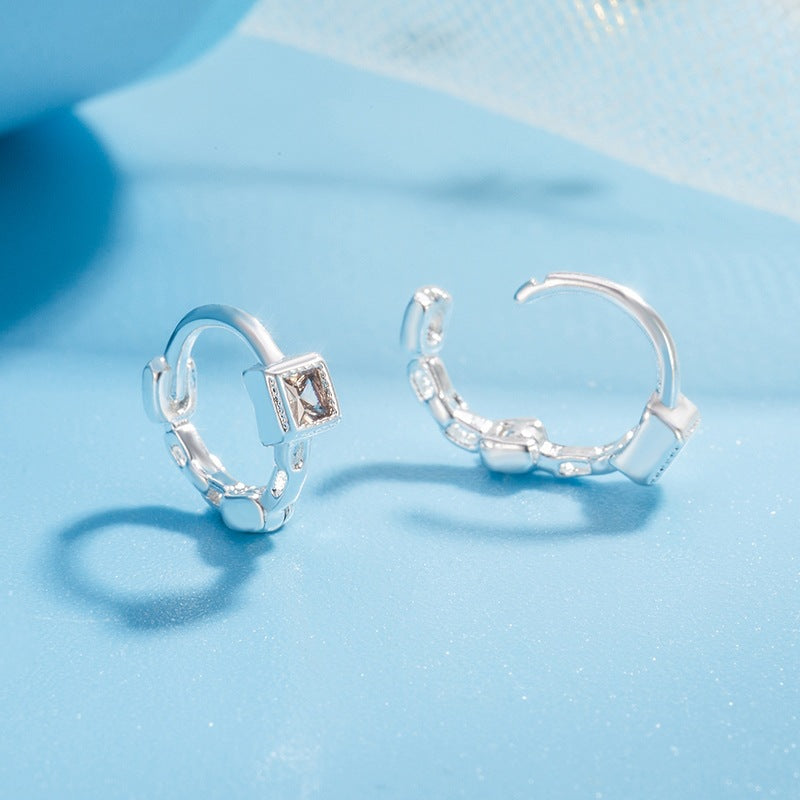 Women's Cube Sugar Zircon Light Luxury Minority Design Ear Buckle
