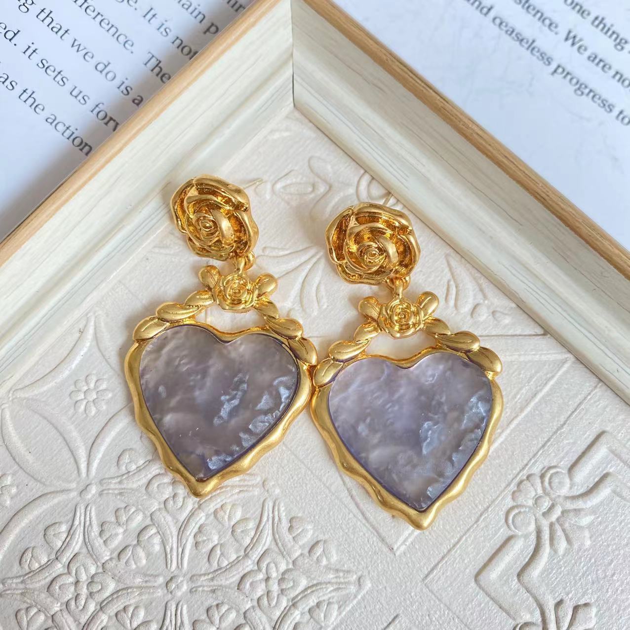 Heart Magic Color Polarized Simple Rose Fresh Stud Earrings