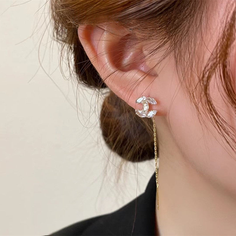 High-grade Refined Zircon Cross Shaped Female Compact Temperamental Sweet Earrings