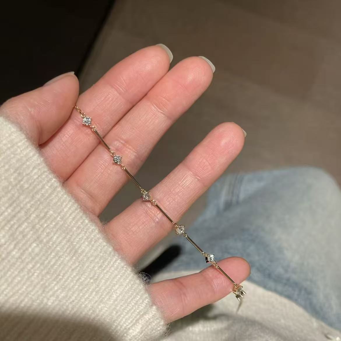 Style Simple Rhinestone Female Everyday Joker Light Bracelets