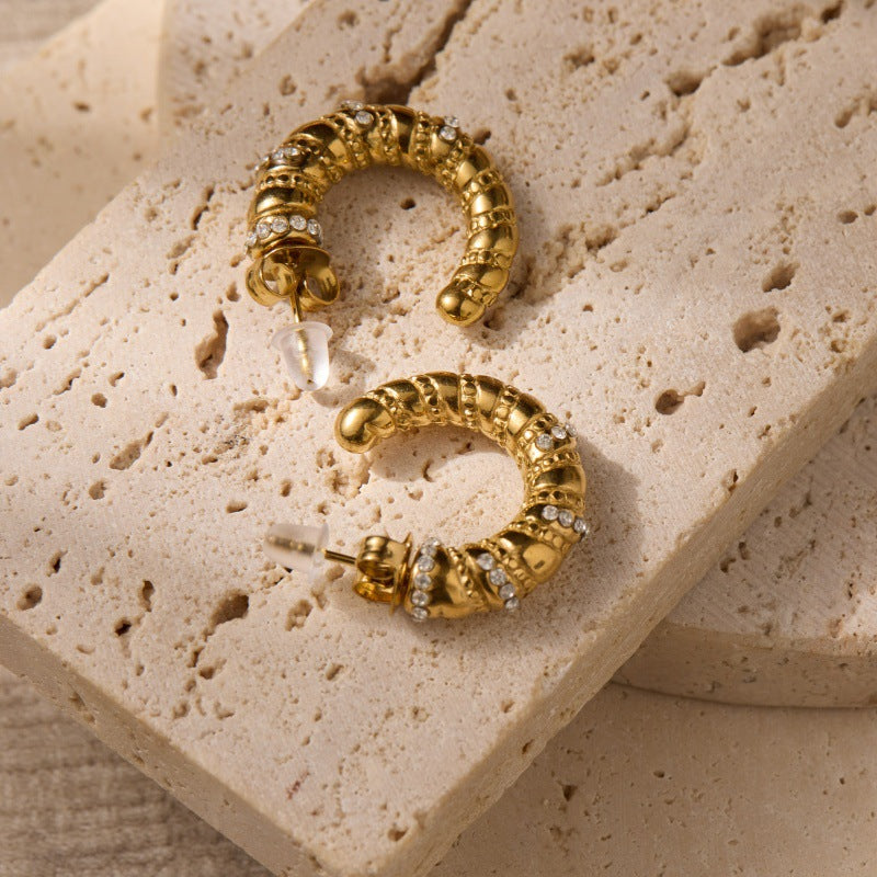Women's Light Luxury Full Diamond-shaped Ear High-grade Gold Retro Rings