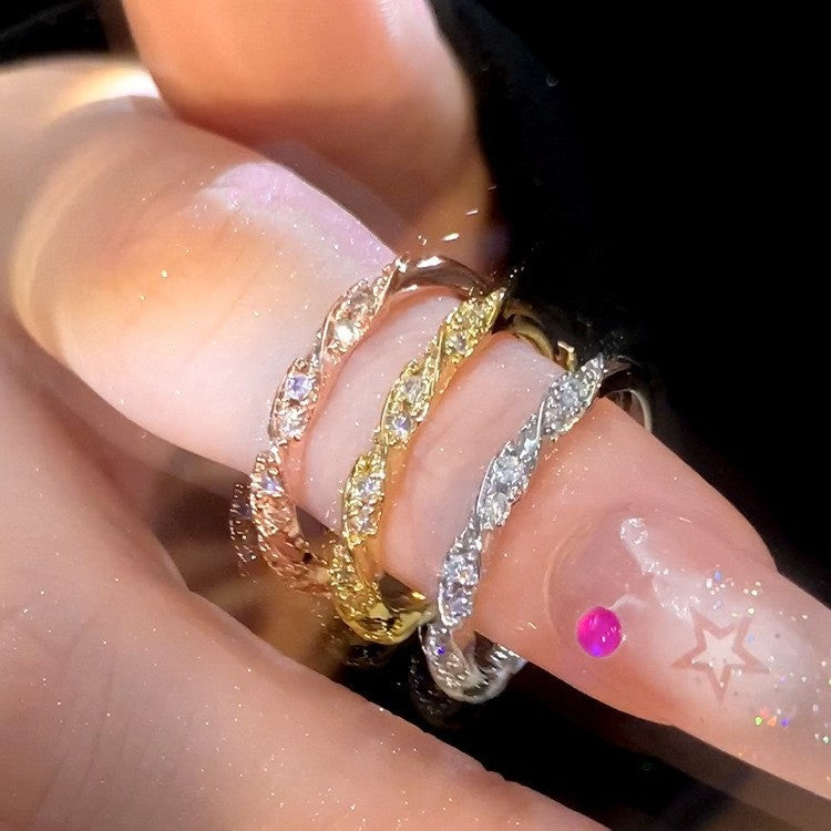 Niche Twist Winding Love Fashion Personalized Diamond In The Debris Ring