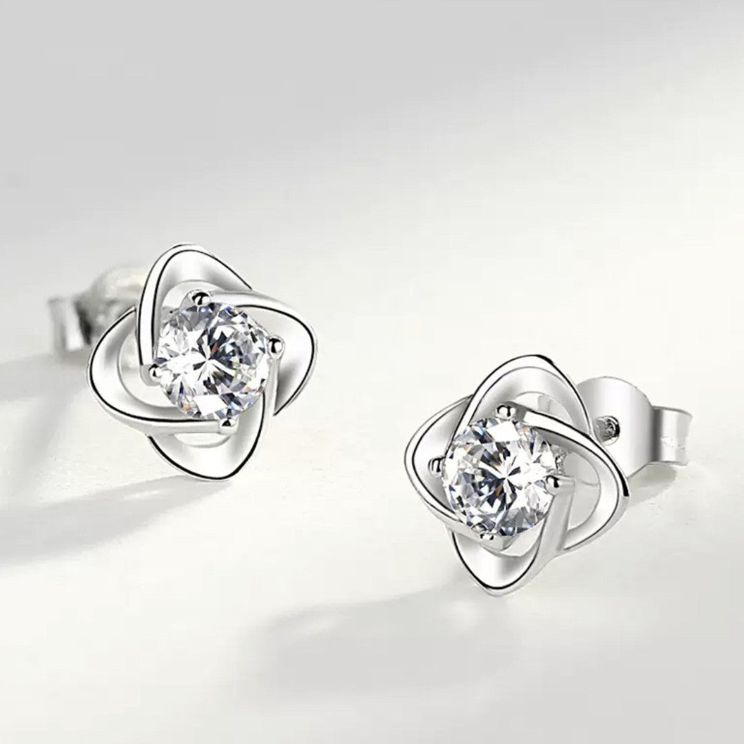 Four-leaf Clover Three-dimensional Flower Fashion Diamond Ear Stud Earrings