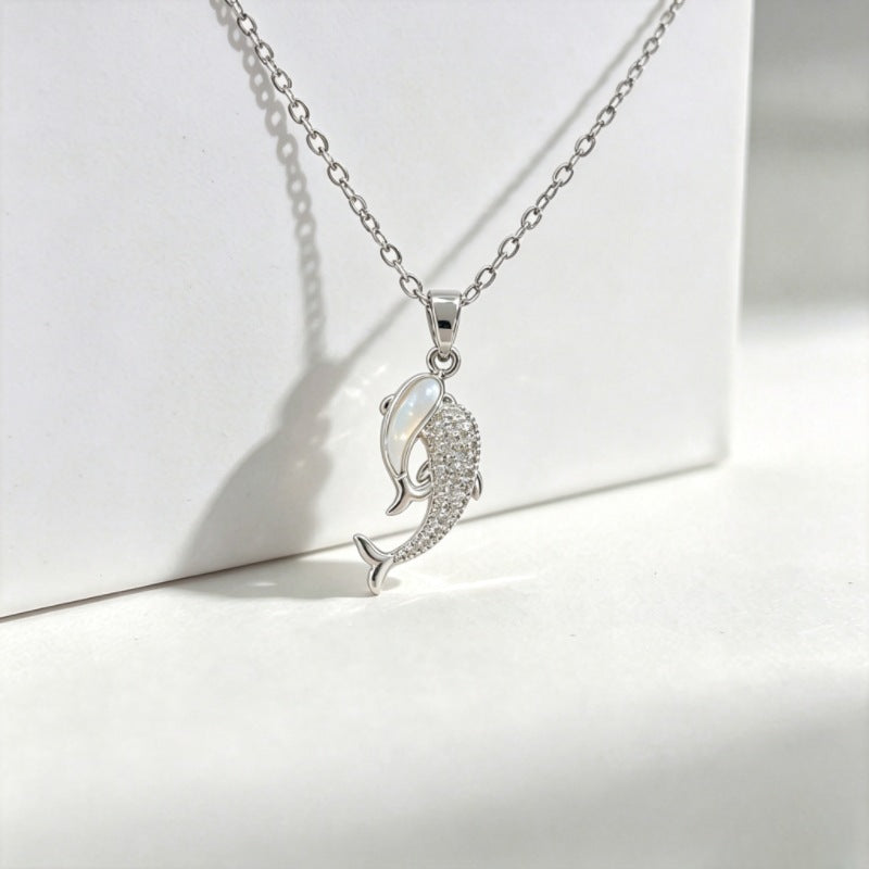 Luxury Copper Micro Female Swan Love Ocean Series Necklace