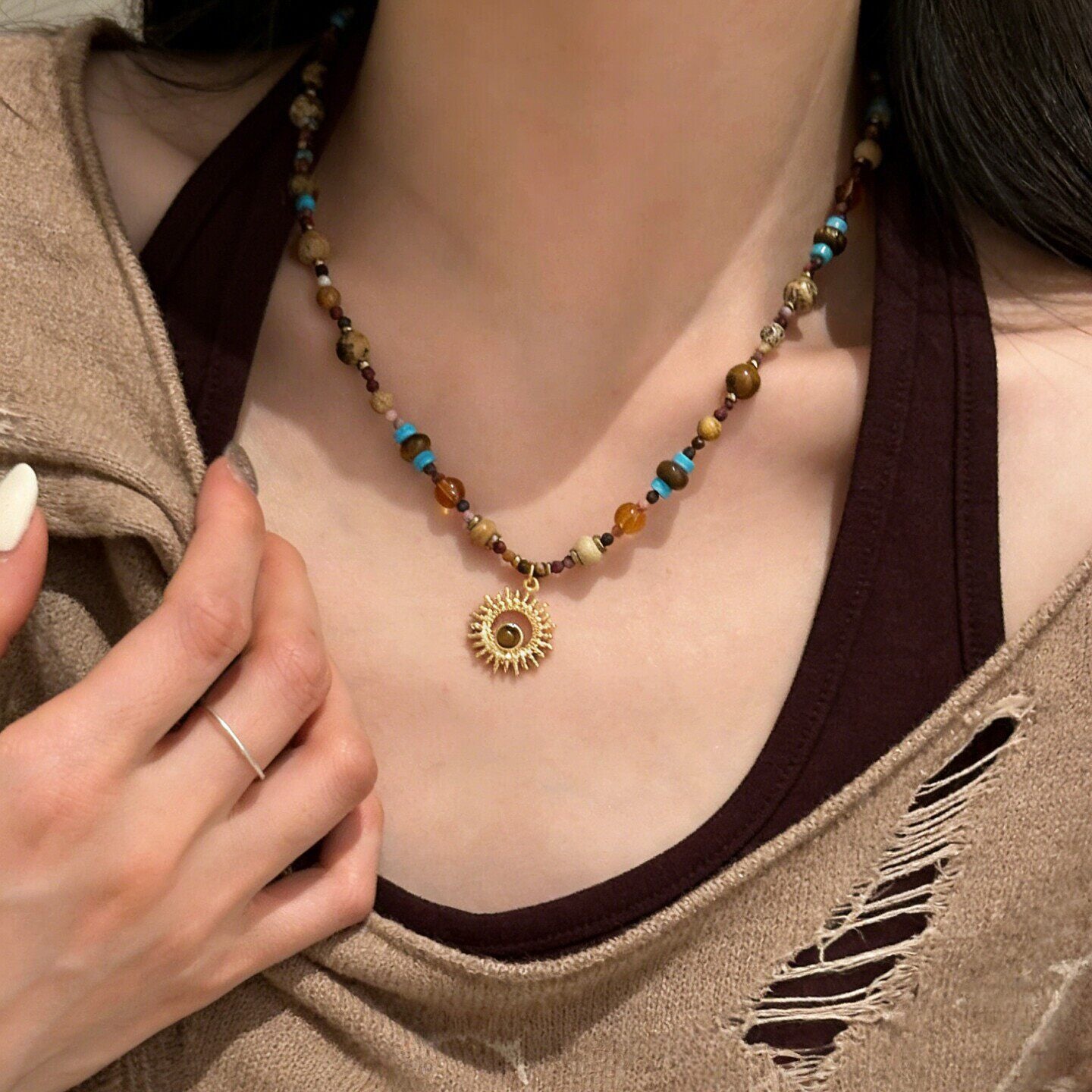 Women's Beaded Vintage Sunflower High-grade Light Luxury Clavicle Chain Necklaces