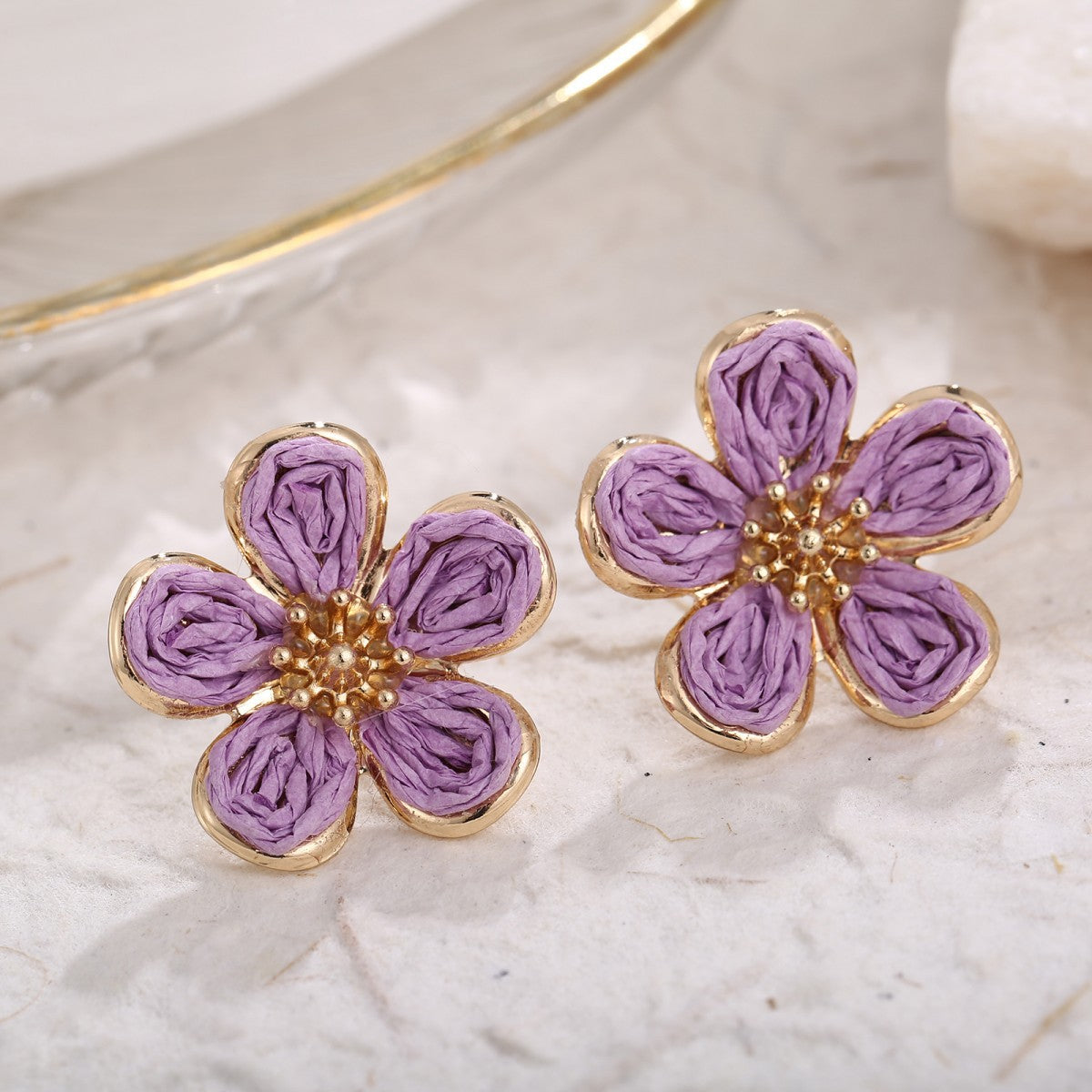 Raffia Flower Small Fashion Hand-woven Simple Earrings