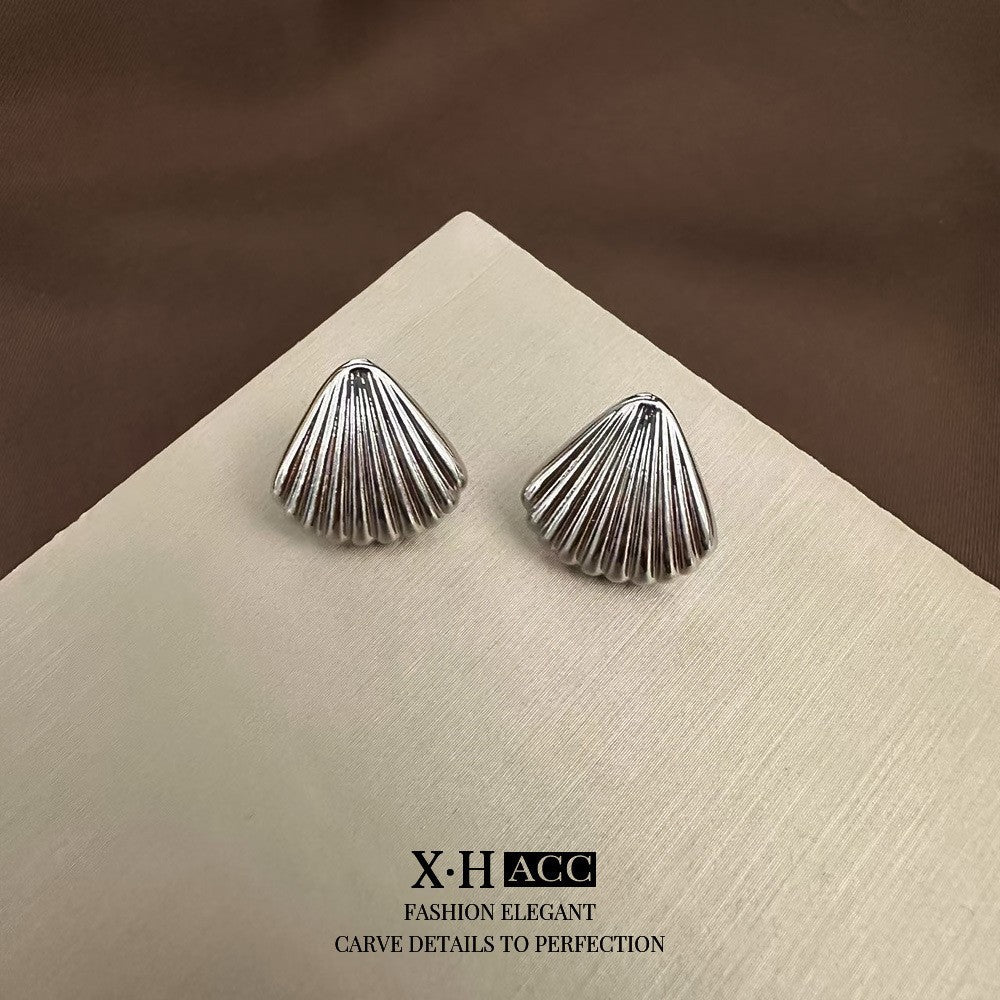 Fashionable Metal Texture Light Luxury Simple Earrings