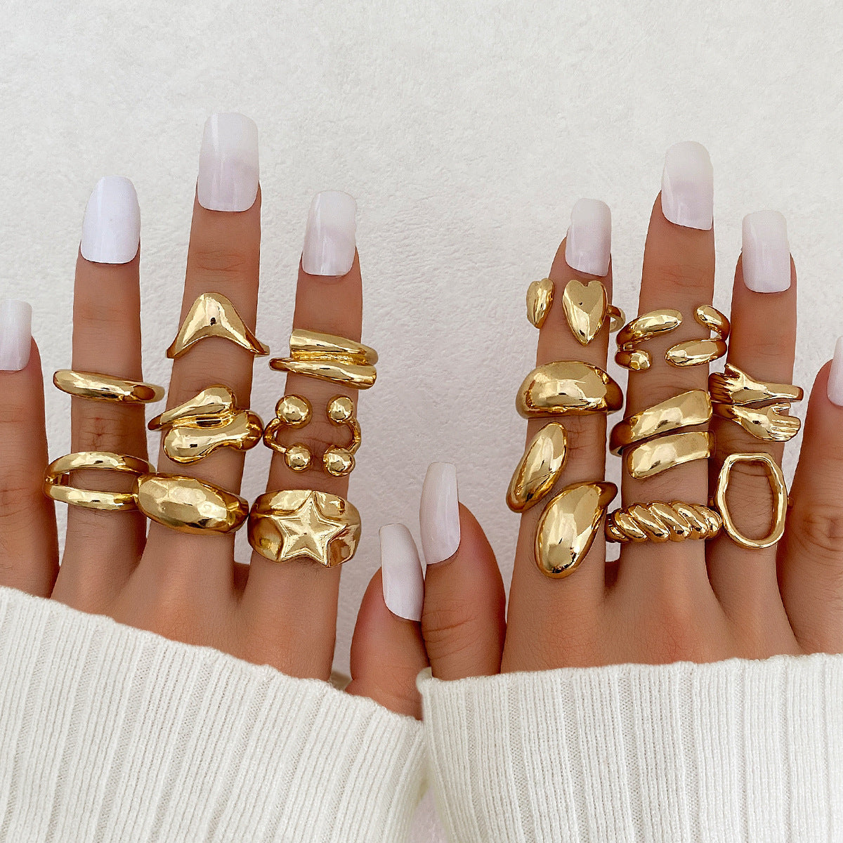 Women's Exaggerated Personalized Gold Irregular Oval Heart-shaped Open Rings