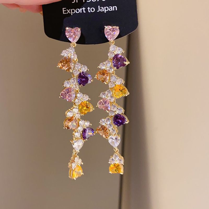Women's Zircon Flower Light Luxury High-grade Temperament Fashion Earrings