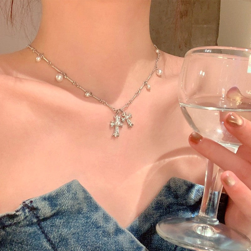Women's Flower For Light Luxury Minority Design Vintage Sweater Chain Everyday Necklace
