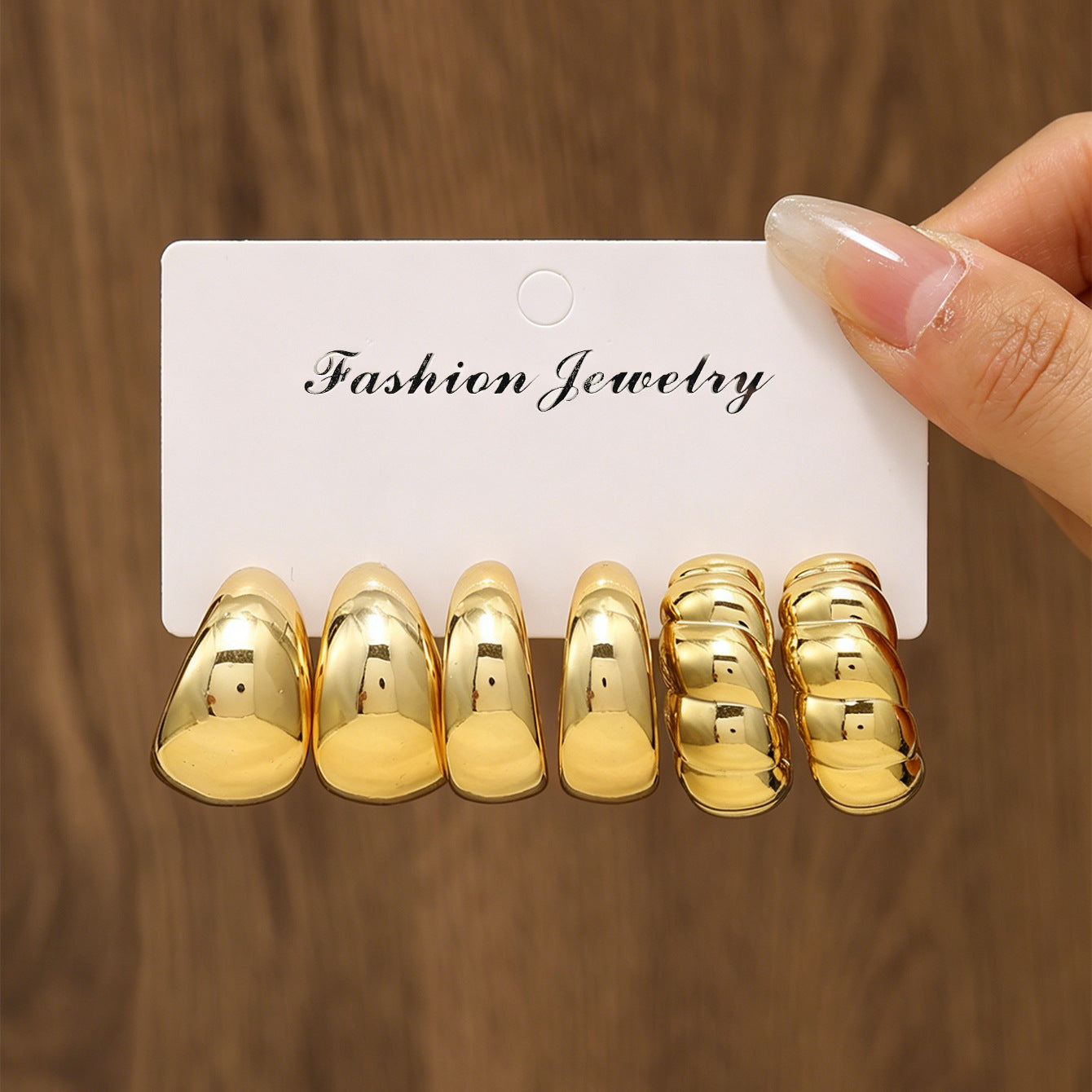 Women's Gold Geometric Fashionable High Sense Combination Earrings