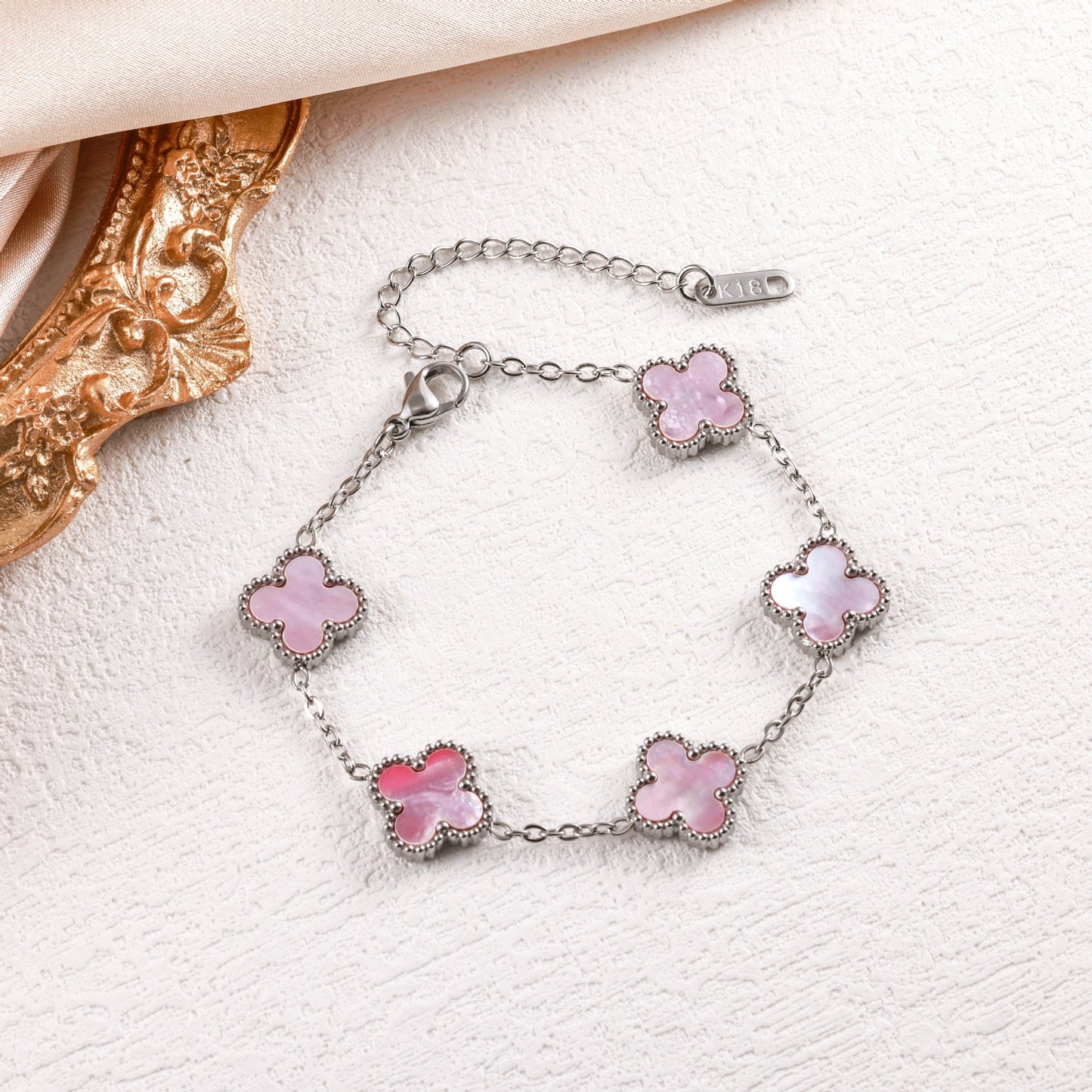 Popular High-quality Titanium Steel Clover Real Fritillary Bracelet
