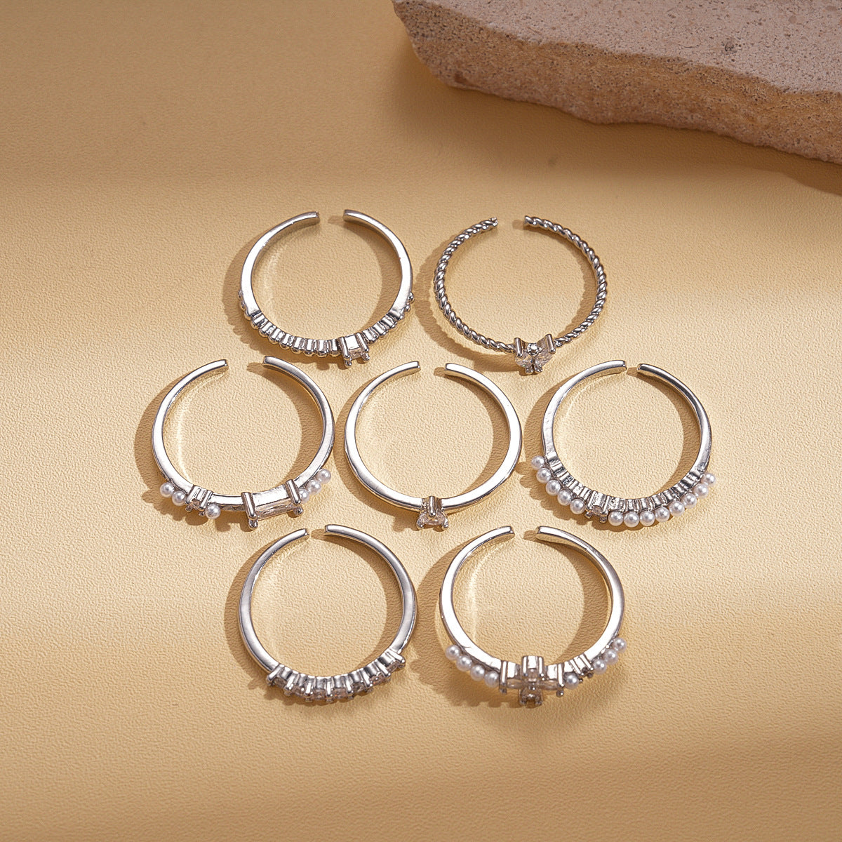 Rose Flower Love Pearl Light Luxury High Sense Ring