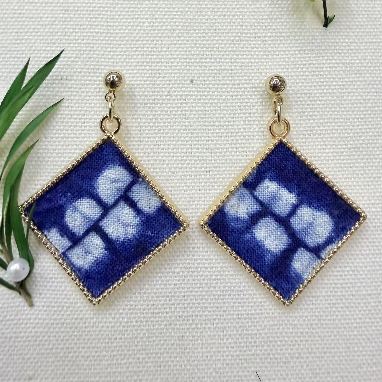 Yunnan Dali Ethnic Style Blue Dyed Stud Earrings