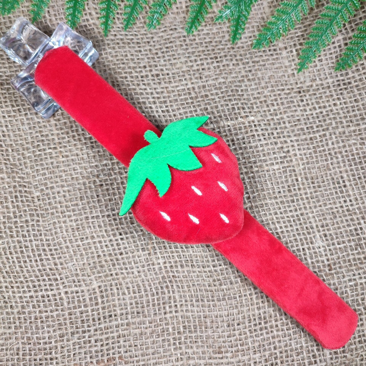 Children's Plush Cartoon Pop Cute Couple Female Slap Bracelet