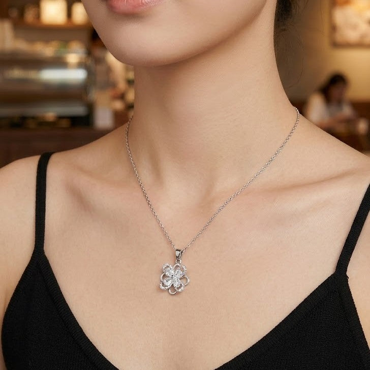 Female Minority Fashion Design Rotating Bauhinia Zircon Flower Necklace