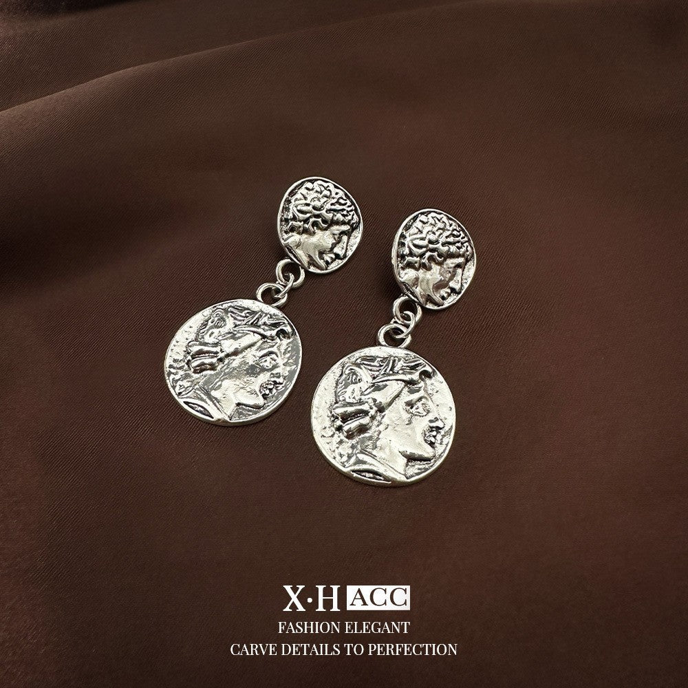 Fashionable Metal Texture Light Luxury Simple Earrings