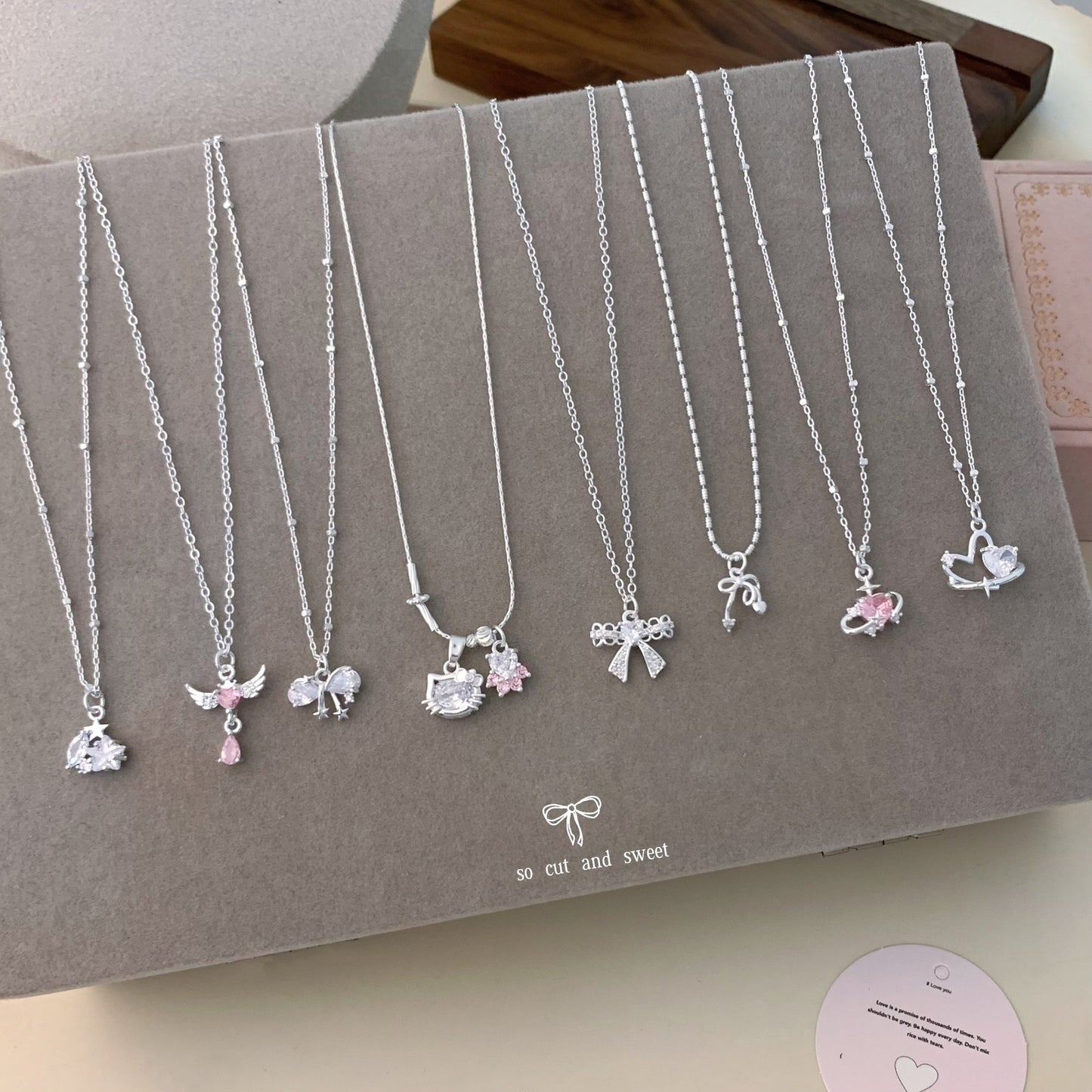 Bow Elegant Heart For Fashionable Niche Zircon Necklaces