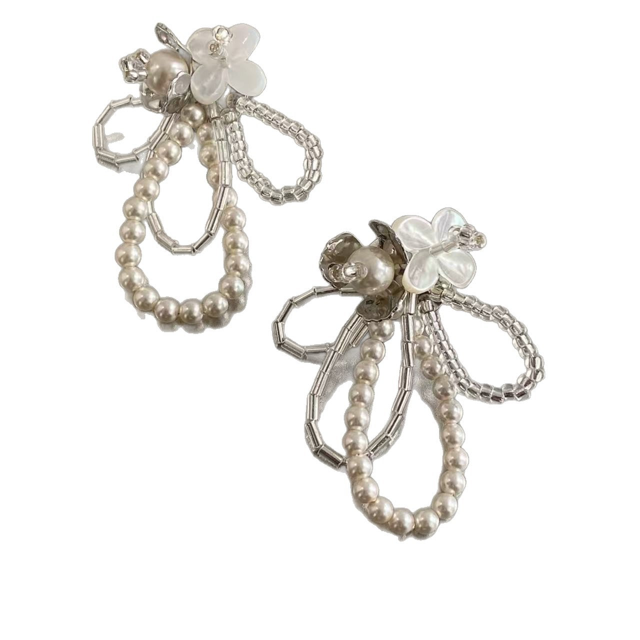Women's Super Beautiful Shell Metal Flower Beaded Fashion Earrings
