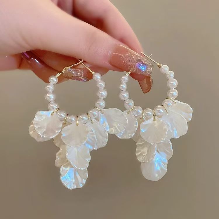 Petals Pearl Ethereal Design Long Tassel Ear Clip Rings