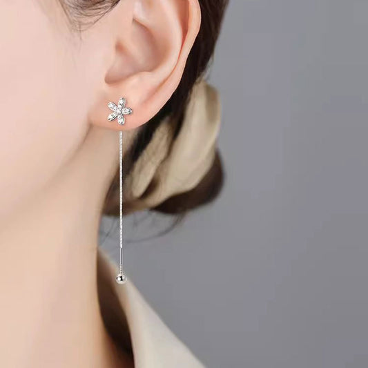 Female Light Luxury Minority Design Advanced Screw Ear Line