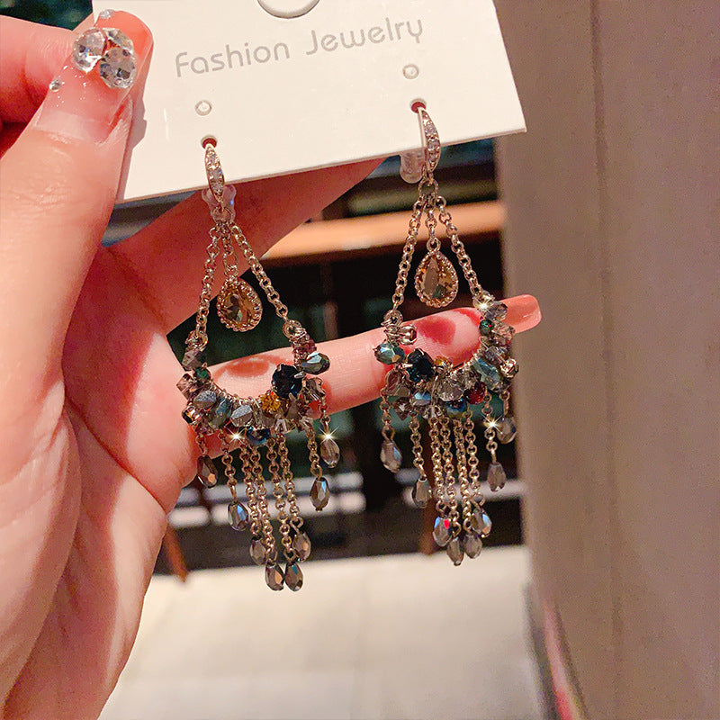 Retro Style Long Tassel Face Slimming Earrings