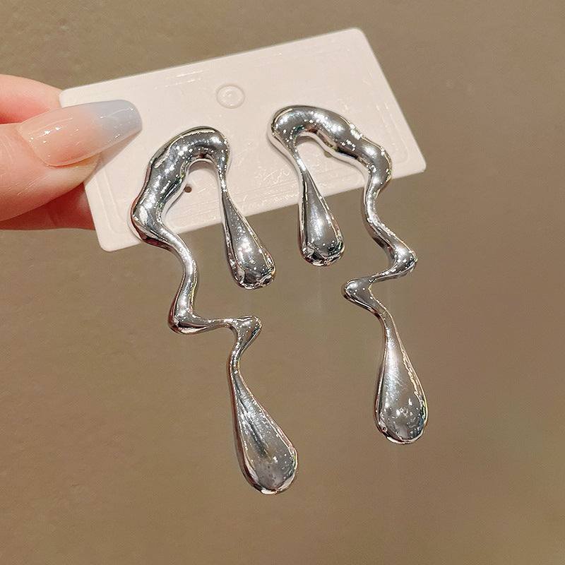 Women's Needle Round Curved Geometric Ear Retro Personalized Temperamental Light Luxury Earrings